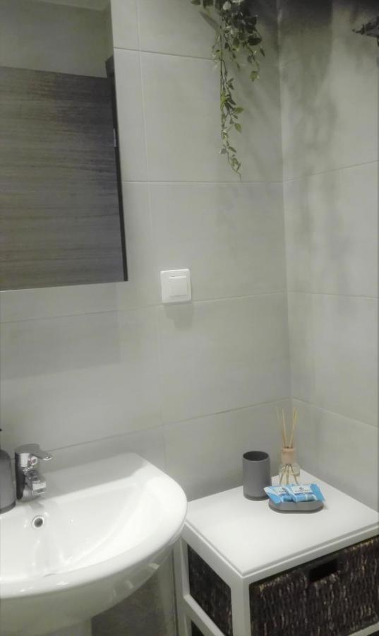 New Sea Escape Boutique Apt-Agii Aposto Li Beach Chania  ภายนอก รูปภาพ